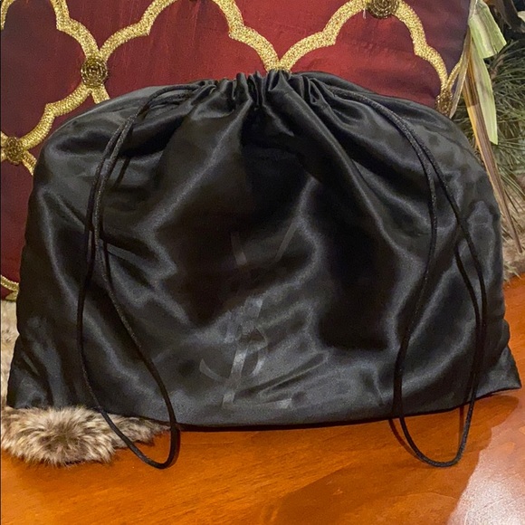 ⚫️⚪️”RARE FIND!! YSL EVENING/CLUTCH”⚪️⚫️ - Picture 12 of 12